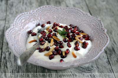 Rezept mit Bild für Joghurt mit Grnatapfelkernen